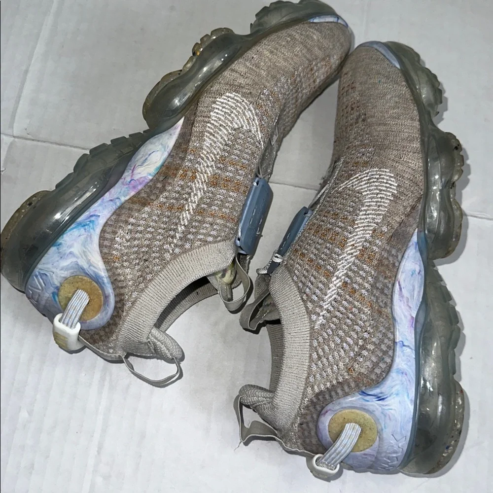 Nike Air VaporMax 2020 Flyknit Oatmeal Womens 9.5‎ Sneakers Shoes Running